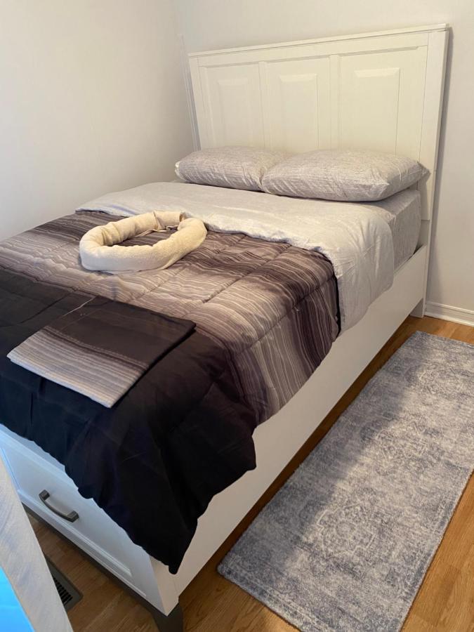 Windsor Airport Room Accommodation Екстериор снимка