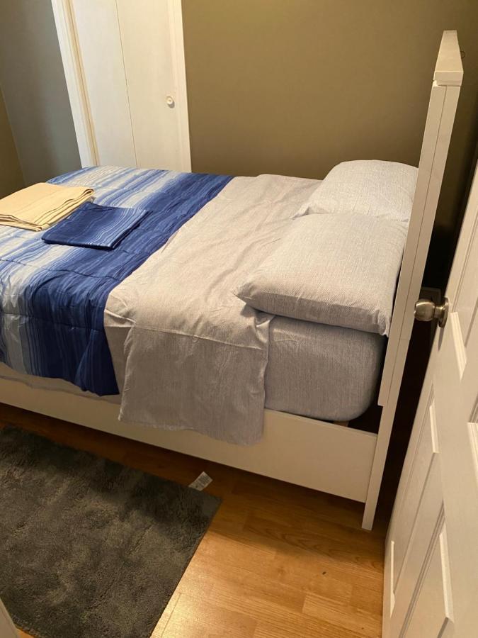 Windsor Airport Room Accommodation Екстериор снимка